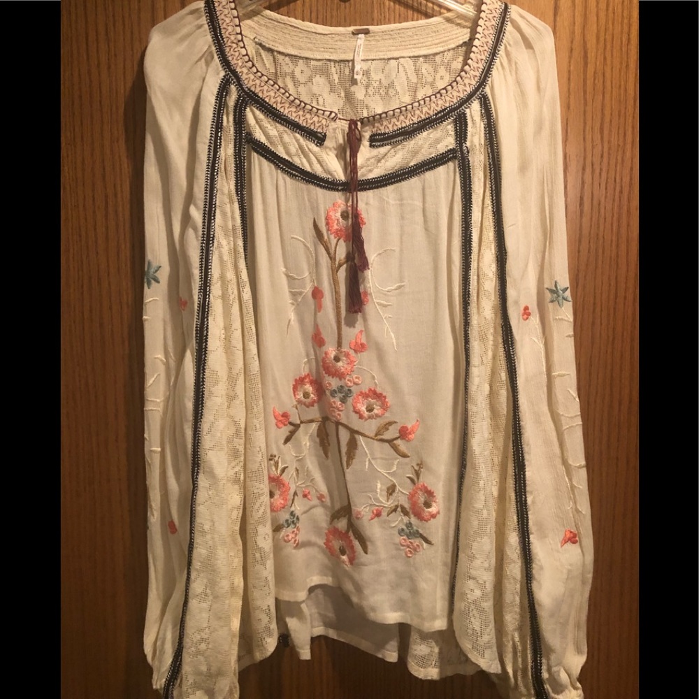 Free people embroidered Boho top/tunic.